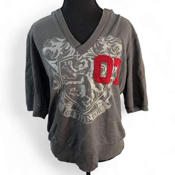 Harry Potter Sz L Grey Gryffindor Short Sleeve Hoodie with Embroidered Logo - Picture 1 of 7